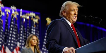 ترامپ نینگ آق‌سرای‌گه قیتیشی؛ خلق‌ارا مناسبت‌لر نیمه اېدی؟