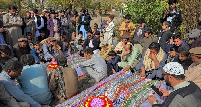 پاکستان‌ده شیعه و سنی تۉقنه‌شووی؛ یوزلرچه کیشی قربان بۉلدی