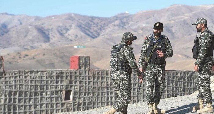جیونیوز: طالبان و تی‌تی‌پی بیرگه‌لیکده پاکستان‌گه هجوم قیلدی