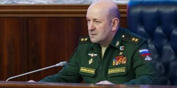 روسیه‌لیک ییریک بیر حربی مقام پارتلش‌ عاقبتیده جان بېردی