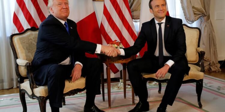 دونالد ترامپ فرانسه‌گه سفر قیلگن