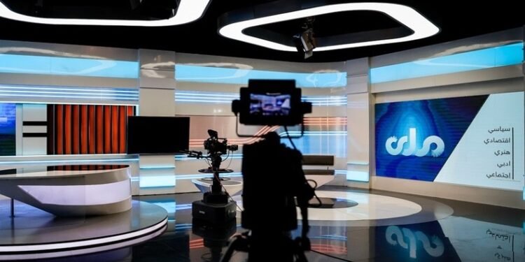 سۉز ایرکینلیگی اویی: طالبان افغانستان ملی تلویزیوننی رادیوگه اوزگرتیرماقده