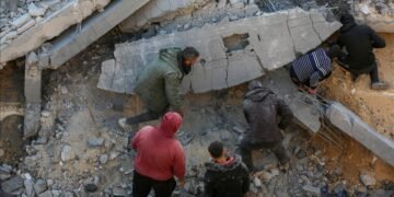 غزه‌ده اسراییل نینگ ینگی هجوملری عاقبتیده ۱۲ کیشی جان بېردی