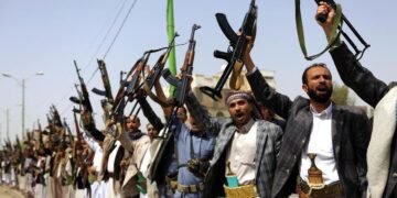 ترامپ یمن حوثی‌لری ترورچی گروه‌لر رویخطی‌گه اۉتکزیلیشی بۉییچه قرار اعلام قیلدی