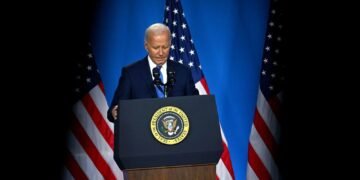 جوبایدن افغانستان‌دن چیقیش خصوصیده‌گی تنقیدلرگه جواب بېردی