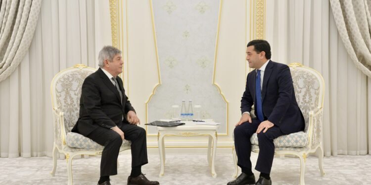 اۉزبېکستان و آذربایجان مملکتلری علاقه‌لرینی کینگه‌یتیریش‌گه اولگورماقده