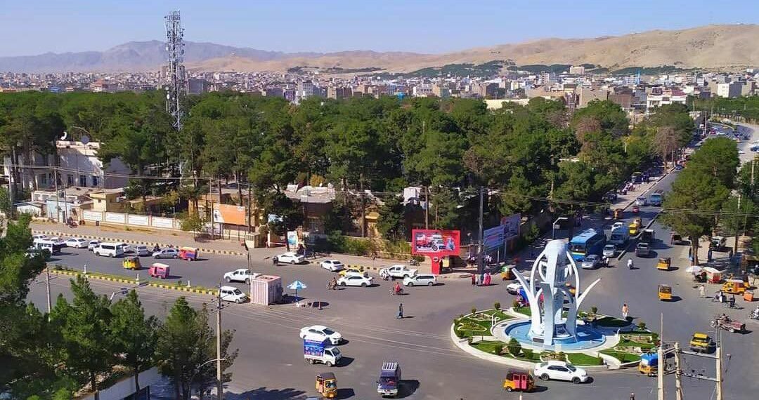 آزادلیک جبهه‌سی هراتده اوچ طالب‌نی اۉلدیرگنینی ادعا قیلدی