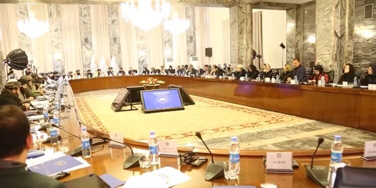 کابل‌ده طالبان و بیرلشکن ملتلر  تشکیلاتی آره‌سیده ییغین بۉلیب اۉتدی