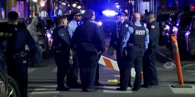 امریکاده ییل نینگ ایلک هجومی؛ ۴۵ کیشی اۉلیب و یره‎لنگن