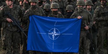 دونالد ترامپ ناتو تشکیلاتی بودجه‌سی آزه‌یتیریشیدن آگاه‌لنتیردی