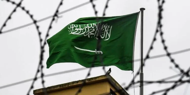 سعودی عربستان‌ده ایران‌لیکلر اعدام اېتیلیشی؛ ایران بو مملکت ایلچیسینی احضار قیلدی