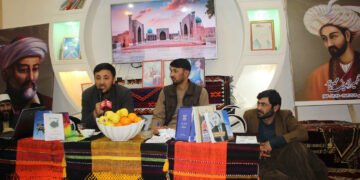 میمنه‌ده نوایی و بابرنی اېسلش مقصدیده فرهنگی ییغین اۉتکزیلدی