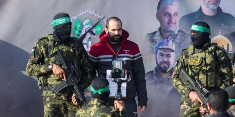 حماس گروهی تامانیدن اسراییللیک اوچ اسیر آزاد اېتیلدی