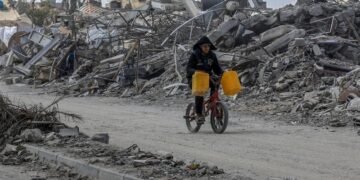 غزه‌ده آتیش-کېسین بیکار اېتیلیشی خواطر؛ اوروش ینه باشله‌نیشی ممکن