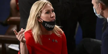 امریکالیک سناتور: طالبان‌گه یاردم یوباریلیشی ظالمانه ایش دیر