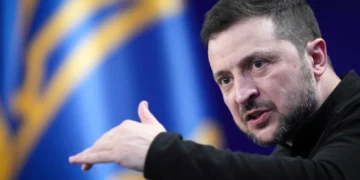 زیلینسکی: تینچ‌لیک اوچون قدرت‌دن وازکیچیش‌گه تیارمن