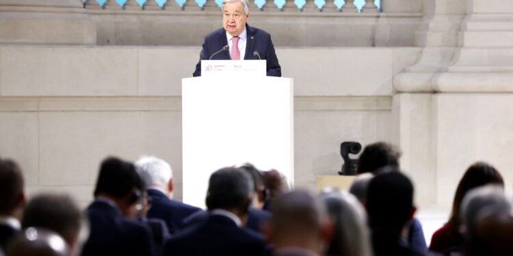 آنتونیو گوتریش امریکا یاردملری آزه‌یشیدن خواطر بیلدیردی