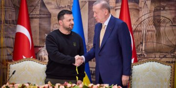 تورکیه و اوکراین جمهور باشلیغ‌لری بوگون اوچره‌شیشی کوتیله‌دی