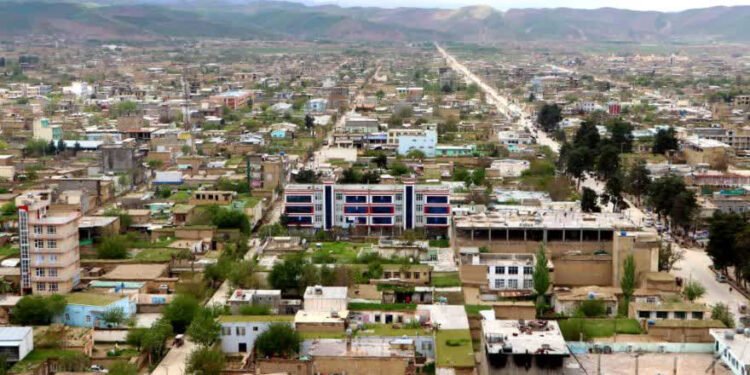 فاریاب‌ده بیر شخص اۉزینی اۉلدیردی