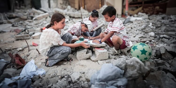 غزه اوروشی‌ده جان بېرگنلر رقمی ۵۰ مینگ‌دن و یره‌لنگنلر اېسه ۱۱۳ مینگ‌دن آشدی