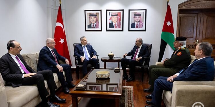 تورکیه و اردن ییریک رسمی‌لری منطقه حربی وضعیتی خصوصیده ییغین اۉتکزدی