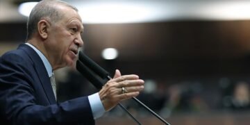 اردوغان: امام اۉغلو اۉز حزبی تامانیدن بېریلگن معلومات اساسیده حبسگه آلینگن