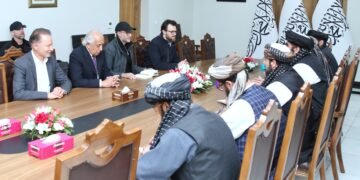 طالبان زلمی خلیلزاد حضوریده امریکالیک بیر هیات کابل کېلگنیدن خبر بېردی