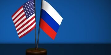 روسیه و امریکا وکیللری آره‌سیده سۉزلشوو باشلندی