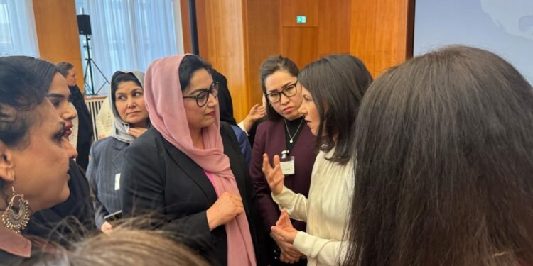 فرخلقا اونچیزاده اۉزبېکلر احوالی تۉغریسیده جرمنی تشقی ایشلر وزیری بیلن صحبت قیلدی