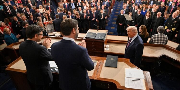 ترامپ ینه بیربار امریکا افغانستان‌دن چیقیشینی تنقید قیلدی