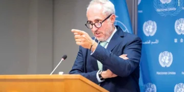 دوجاریک افغانستان‌ده قیزلر اۉقیشی اوچون رخصت بېریلیشی‌گه امید بیلدیردی