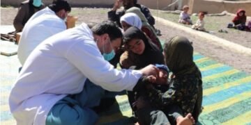 یونیسف افغانستان‌ده ایکی مینگ باله قیزه‌میق کسللیگیگه قرشی ایم‌لنگنیدن خبر بېردی