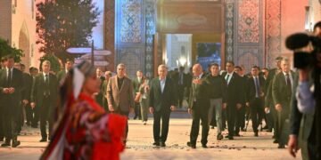 اۉزبېکستان و تورکمنستان رهبرلری سمرقندده فرهنگی تدبیرده اشتراک قیلدی