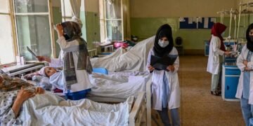 افغانستان جمعیتی‌‌دن ۱۰ فایزی ساغلیق خذمت‌لردن محروم اېتیلیشی آگاه‌لنتیریلدی