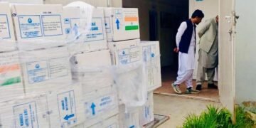 هندوستان ۴.۸ تُن واکسین افغانستان‌گه یاردم بېردی