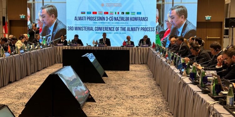 باکوده تورکی دولتلر رسمی‎‌لری «آلماتی جریانی» نامی آستیده ییغین اۉتکزدی