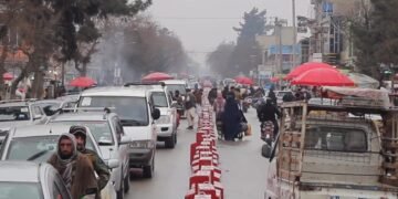 افغانستان‌ده قیزلرنینگ آغیر احوالی؛ کندوزده ۱۷ یاشر بیر قیز اۉزینی اۉلدیردی