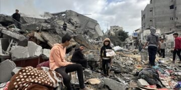 غزه‌ده اسراییل هجوملری عاقبتیده اۉنلرچه کیشی اۉلیب و یره‌لندی