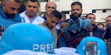 اسراییل نینگ غزه‌ه‌گه اۉیوشتیرگن هجوملریده بیر ژورنالیست شامل اۉنلرچه کیشی قربان بۉلدی