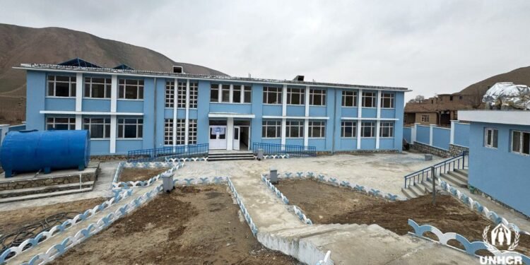 فاریاب‌ده ۱۲ مکتب بناسینی قوریلیش ایشلری باشلندی