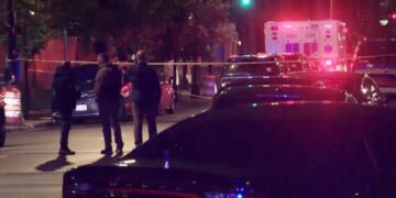 امریکاده اسراییل ایلچی‌خانه‌سی ایکی ایشلاوچیسی اۉلدیریلدی