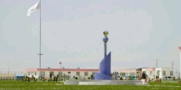 منبع‌: جوزجان‌ده ساغلیق خادملری آی‌لیکلری اوچ آی‌دن بویان بېریلمه‌گن و خذمت‌لر هم ییترلی اېمس