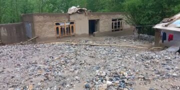 بدخشان‌ده اخیرگی سوو تاشقین‎‌لری بیرمینگ‌دن آرتیق عایله‌نی زیان‌لنتیردی