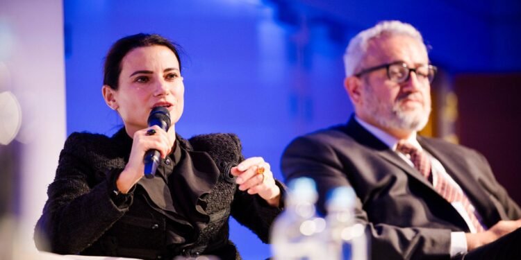 اروپا اتفاقی وکیلی: افغانستان خوفسیزلیگی اروپا خوفسیزلیگی اوچون مهم دیر