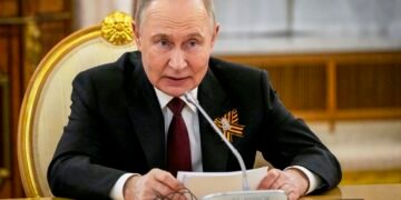 پوتین: ایران حاضرگی اوروش‌ده روسیه‌دن هیچ قندی یاردم سۉره‌گن اېمس