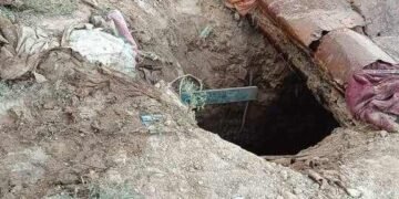 جوزجان‌ده بیر آته و اۉغیل قودوققه توشیب کېتیب جان بېردی