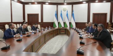 اۉزبېکستان و امریکا وکیللری افغانستان خصوصیده اوچره‌شدی