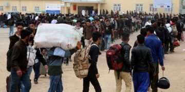 جاری قویاش ییلی باشلنگنیدن بیری یریم میلیون‎‌گه یقین مهاجر ایران‌دن چیقاریلگن