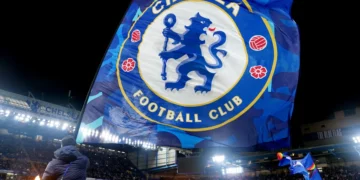 چلسی فوتبال جماعه‌سی هیجانلی اۉیین‌ده پاریسن جرمن‌گه قرشی غلبه قازاندی