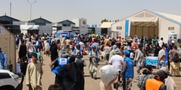 یوناما: افغانستان‌ده کینگ کولمده مهاجرلر قیتیشی کۉپلب باسیم‌لرنی اۉرته‌گه آلیب کېلگن